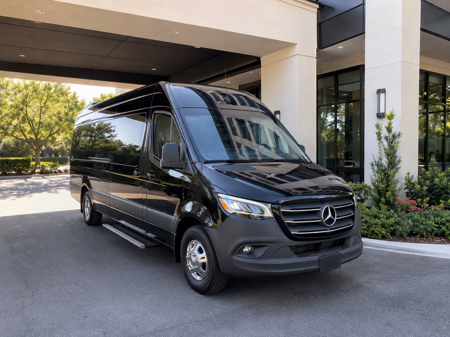 farmington hills airport transportation onboard seating