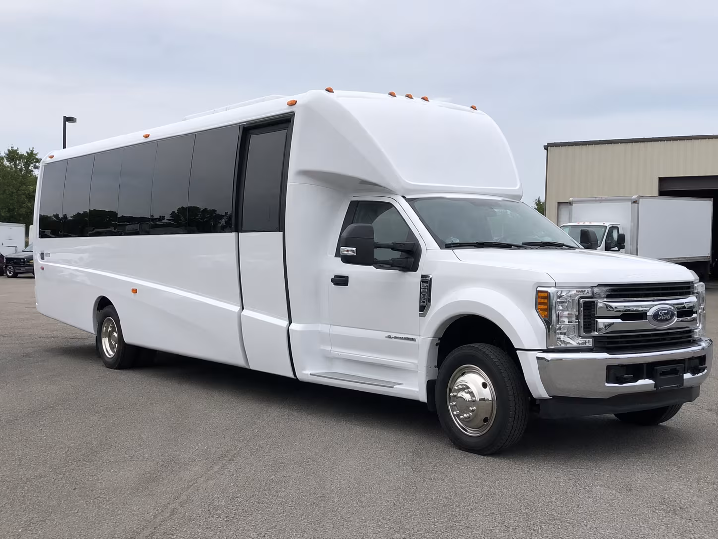farmington hills bachelor bachelorette transportation