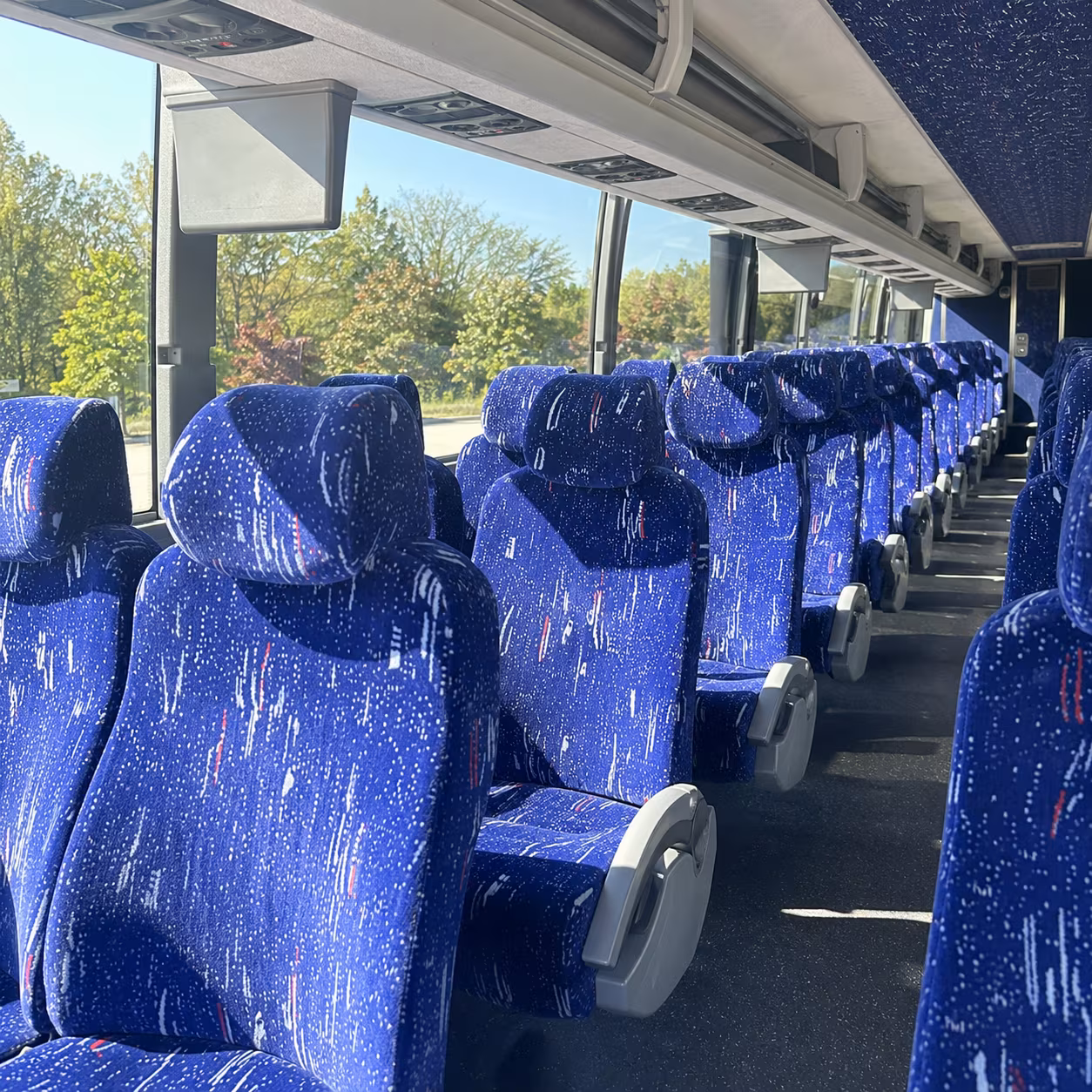 farmington hills charter bus inside