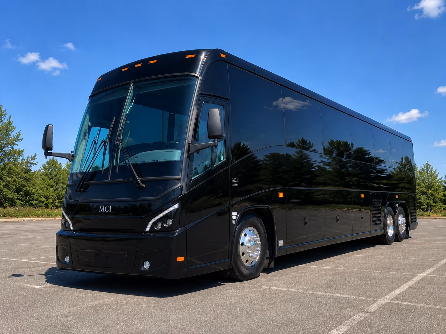 farmington hills concert charter bus rental