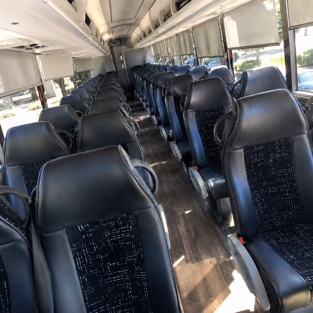 farmington hills corporate charter bus rental