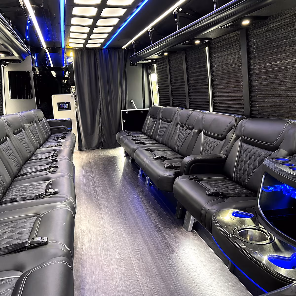 farmington hills prom party bus rental