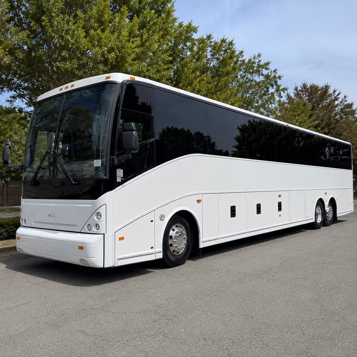 farmington hills religious group charter bus rental