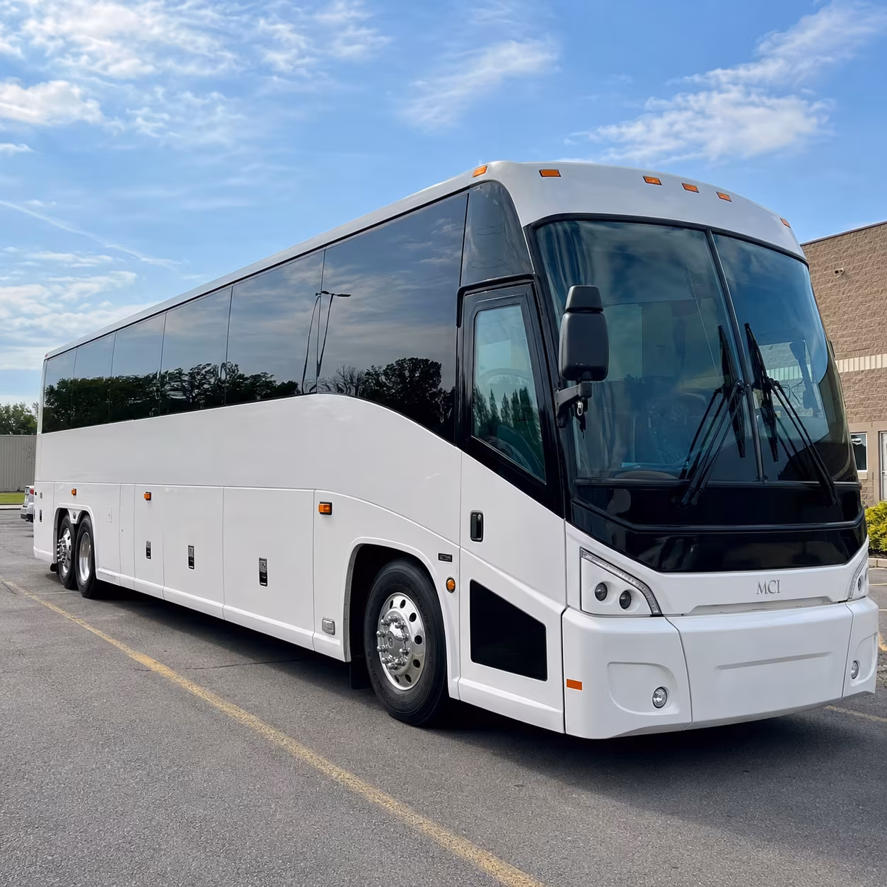farmington hills wine tour charter bus rental