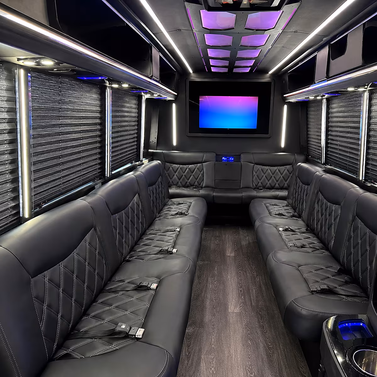 why rent using farmingtonhillsminibuscompany com